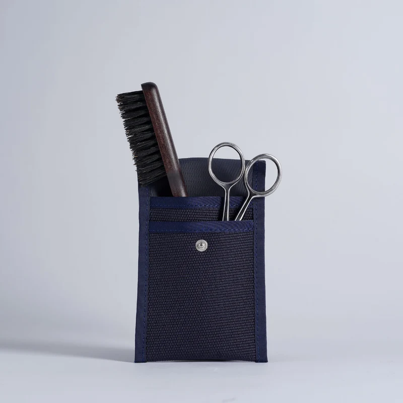 Trousse Barbe et Moustache : Brosse et Ciseaux